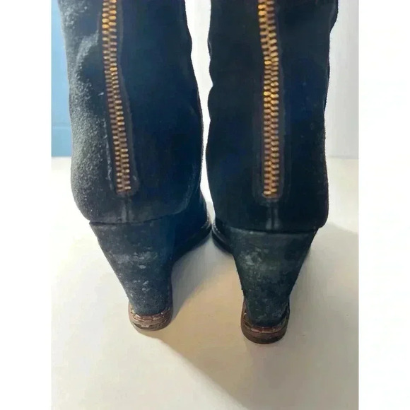 Black Knee-High Women's Boots - Picture 3 of 8